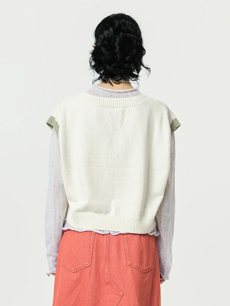 V-neck Fun Print Design Knitted Vest — AGoodFun